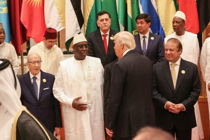 Réélu Président, Macky Sall reçoit les félicitations de Donald Trump, de Boutéflika et du prince Zahed