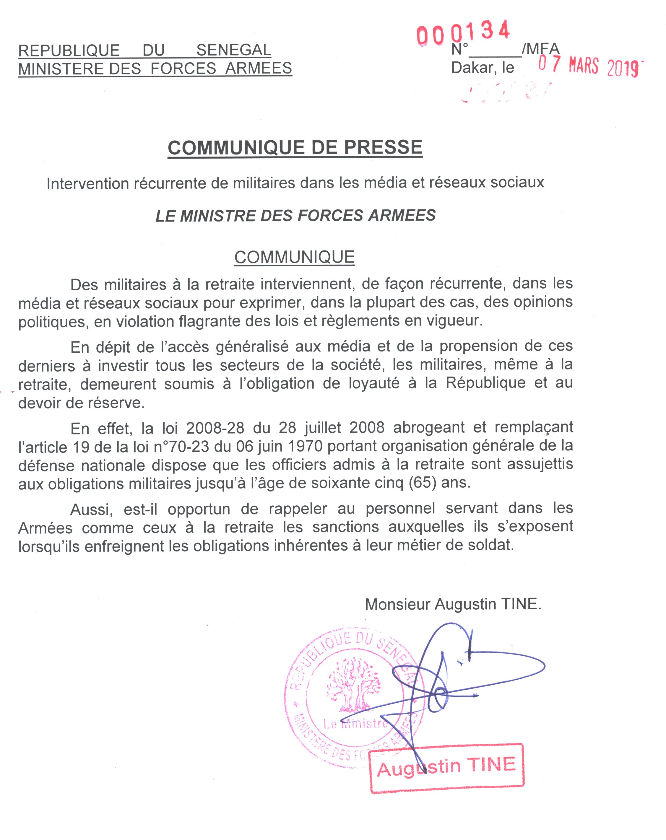 Augustin Tine rappelle aux officiers retraités leurs obligations militaires jusqu’à 65 ans