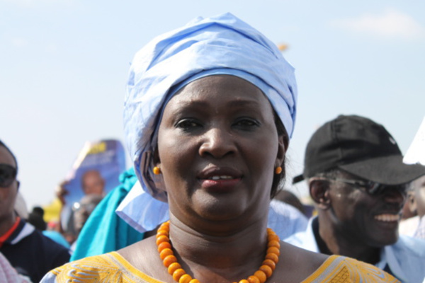 Ngoné Ndoye: « Si Macky Sall ne fait pas plus et mieux que Wade, il aura échoué »