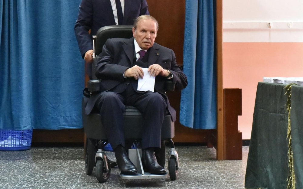 Algérie : Abdelaziz Bouteflika renonce à briguer un cinquième mandat