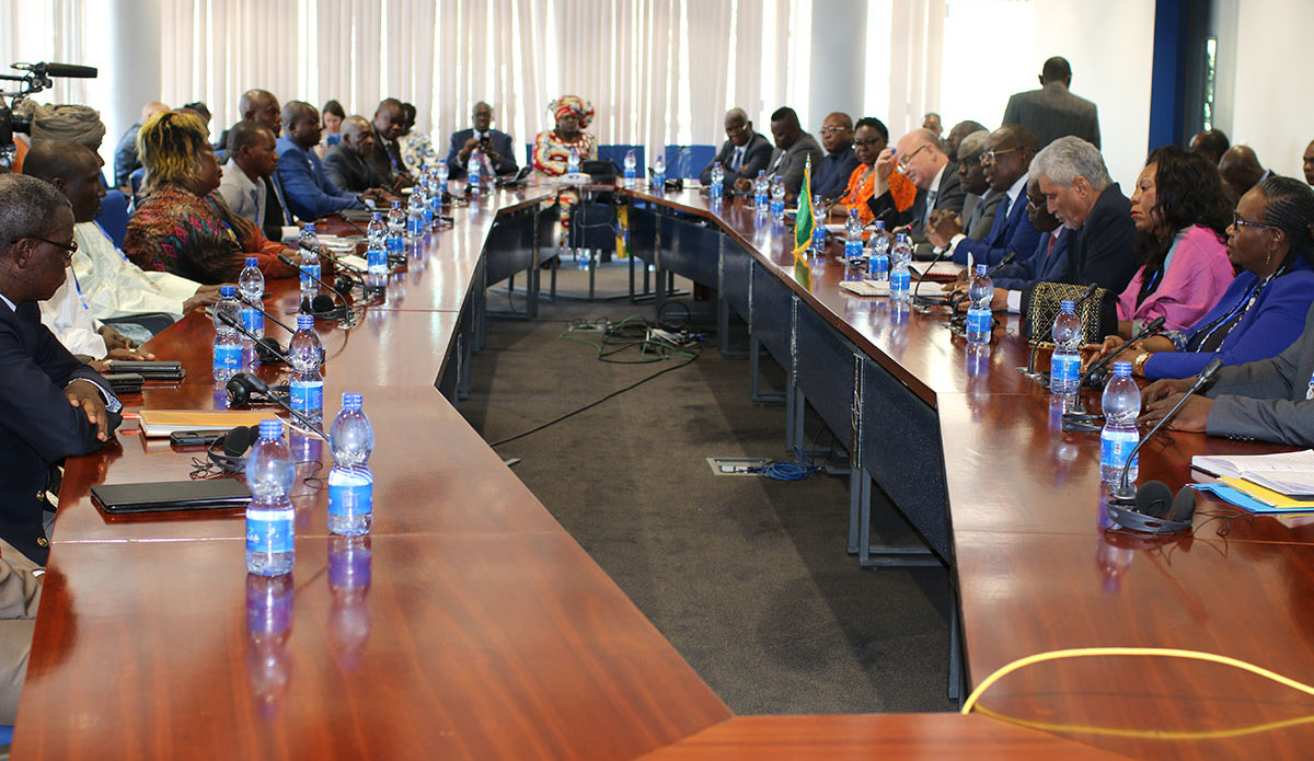 RCA: Gouvernement et groupes armés s’accordent à Addis-Abeba pour la paix 