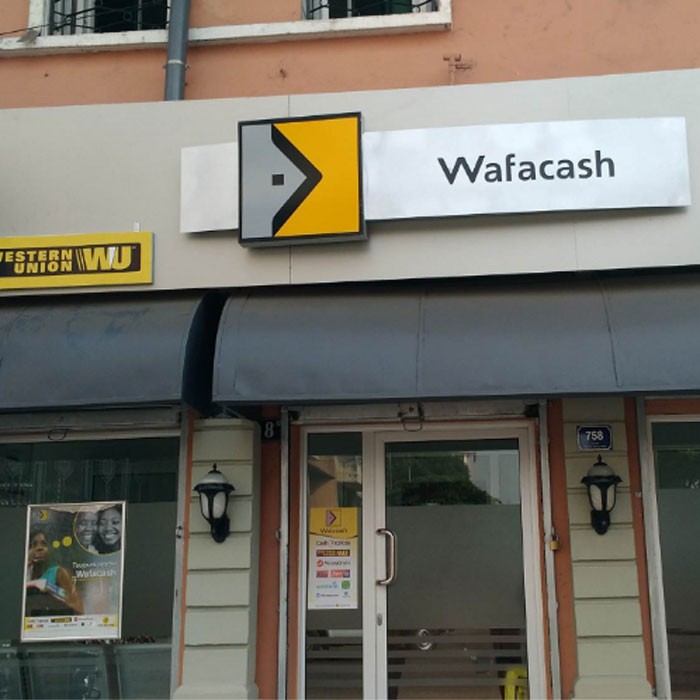 VIDEO - Nord Foire : Une agence braquée en plein jour, les assaillants arrêtés devant une immense foule ! (images)