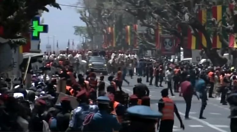 Cérémonie de prestation de serment au Palais: les voleurs au rendez-vous