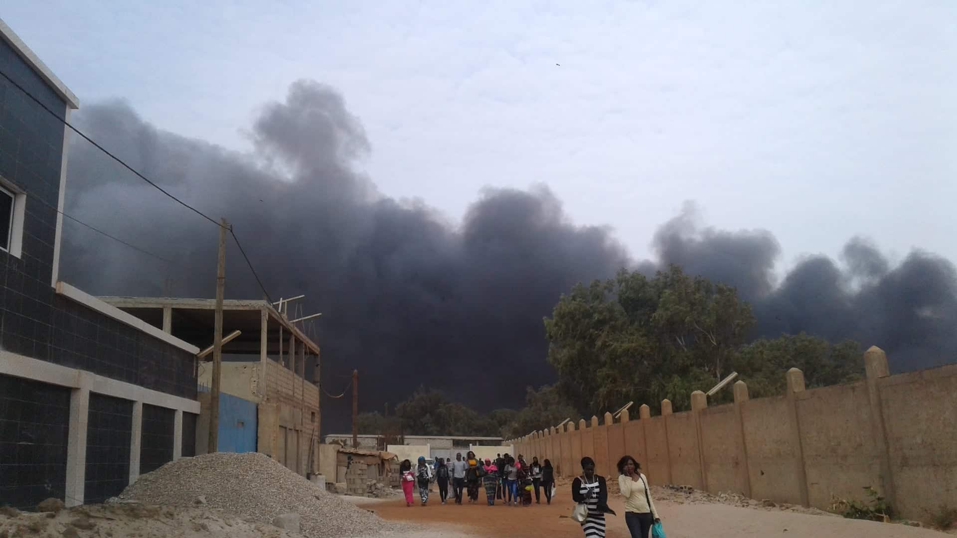 Urgent - L’usine Sunecor (mèches Linda) à Mbao ravagée par un violent incendie