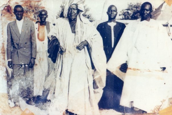 Photos : Découvrez ces photos collector de Serigne Fallou Mbacké