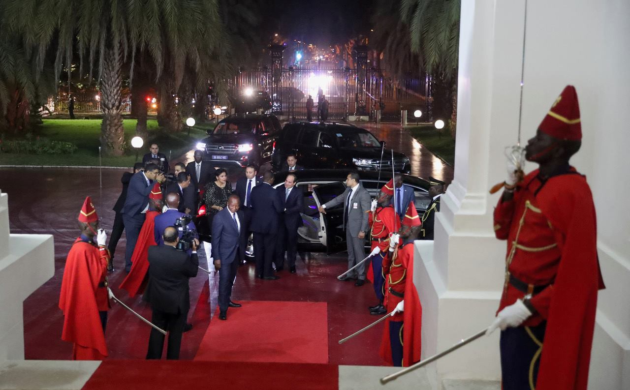 PHOTOS - Rencontre avec S.E. Abdel Fattah Al-Sissi au Palais de la République suivie d'un dîner de travail