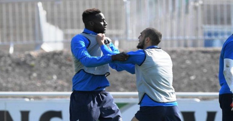 Bagarre entre Bentaleb et Sané : Algérie-Sénégal commence déjà en Allemagne