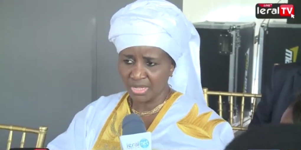 Scandale: Mariama Sarr recrute en même temps, deux proches à la Fonction publique 