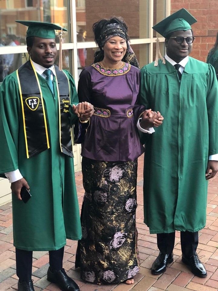 PHOTOS - Etats-Unis: Aïssata Tall Sall s’affiche toute heureuse avec ses jumeaux