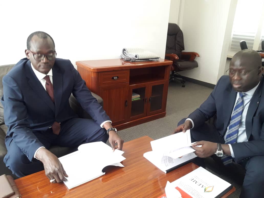 Passation de service à l'Aeme: Saër Diop succède à Biram Faye Passation de service à l'Aeme: Saër Diop succède à Biram Faye