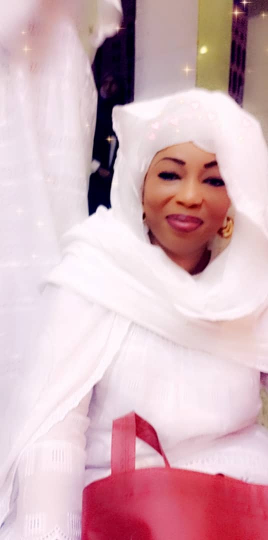 (PHOTOS) : Regardez Sokhna Fatou Bintou Mbacké, l'épouse de Serigne Abdou Karim Mbacké, à la Mecque