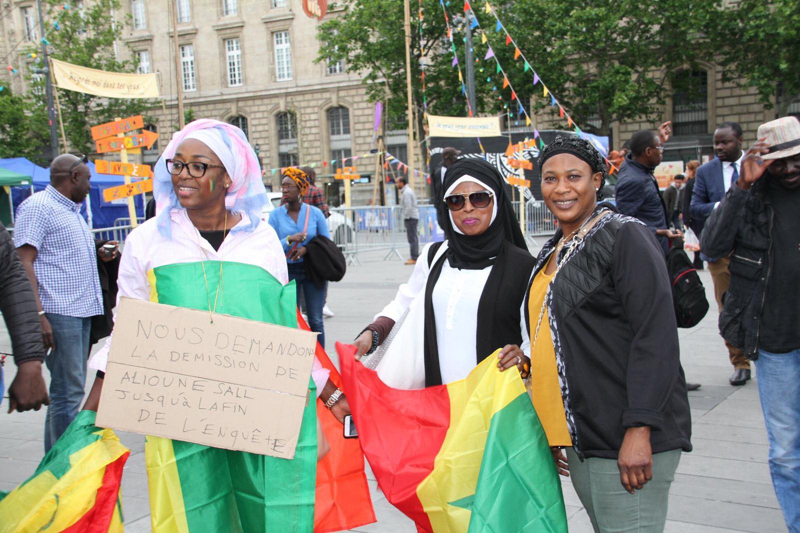 PHOTOS - "AAR LI NU BOOK" - Rassemblement Pacifique de la Plateforme à Paris PHOTOS - "AAR LI NU BOOK" - Rassemblement Pacifique de la Plateforme à Paris