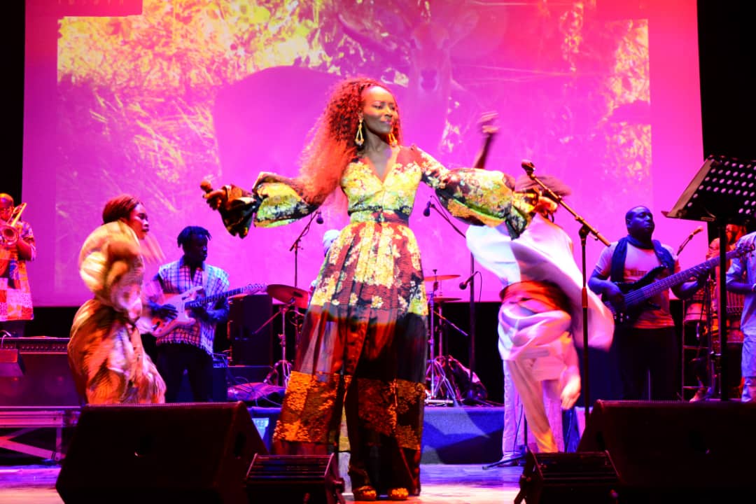 PHOTOS - Les images du concert  de Coumba Gawlo à l'Institut Français