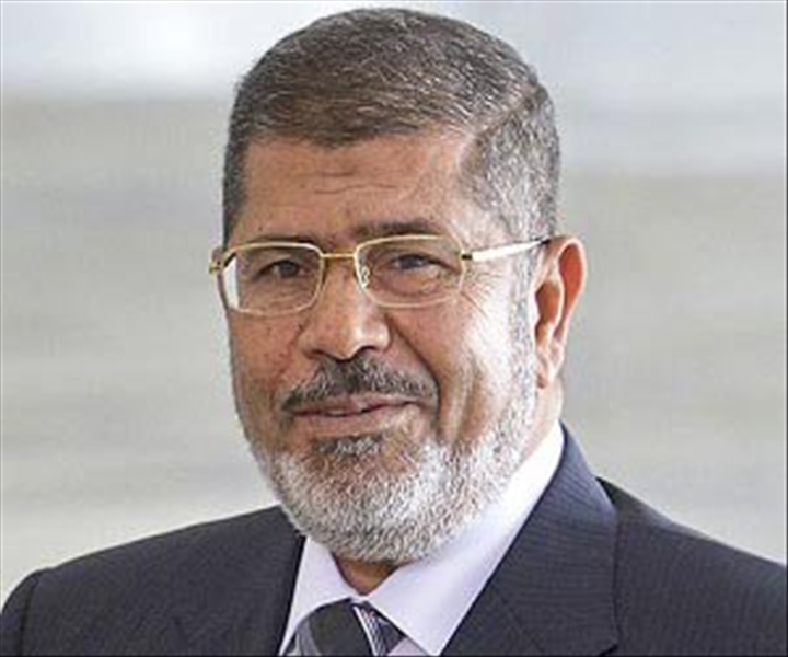 Égypte: l'ancien président Morsi enterré au Caire en toute discrétion