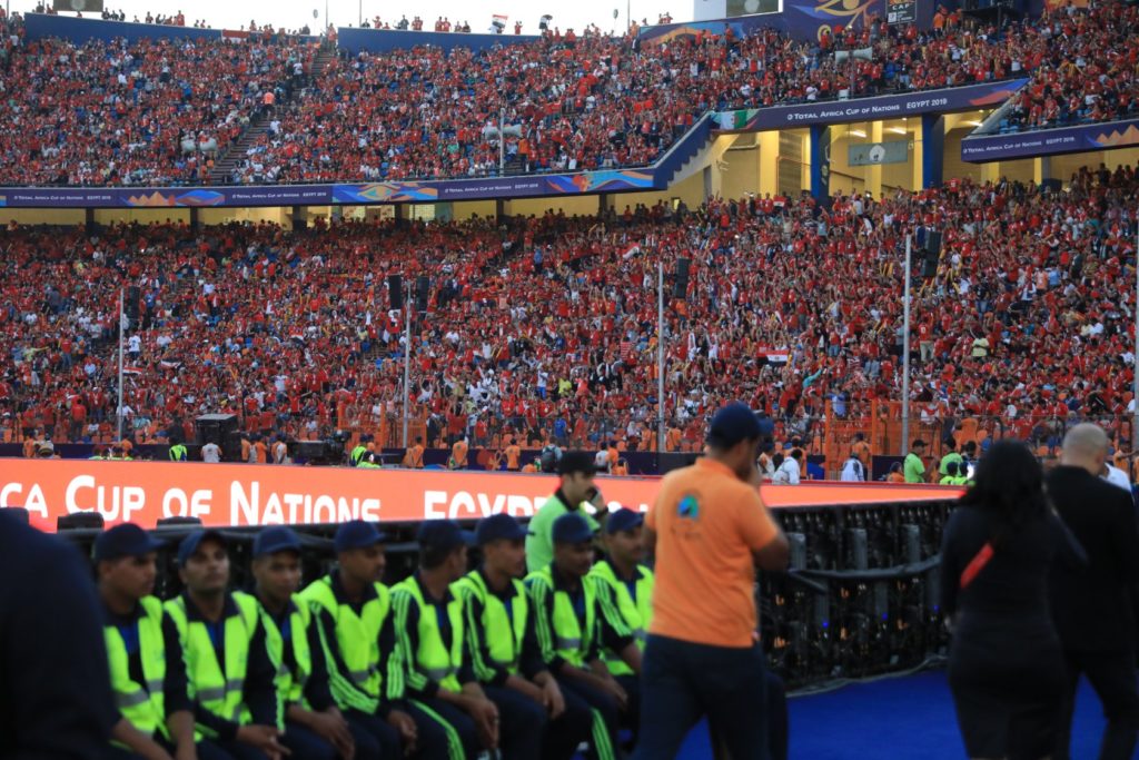 PHOTOS - CAN 2019 : Les premières images au Stade international du Caire, plein à craquer !