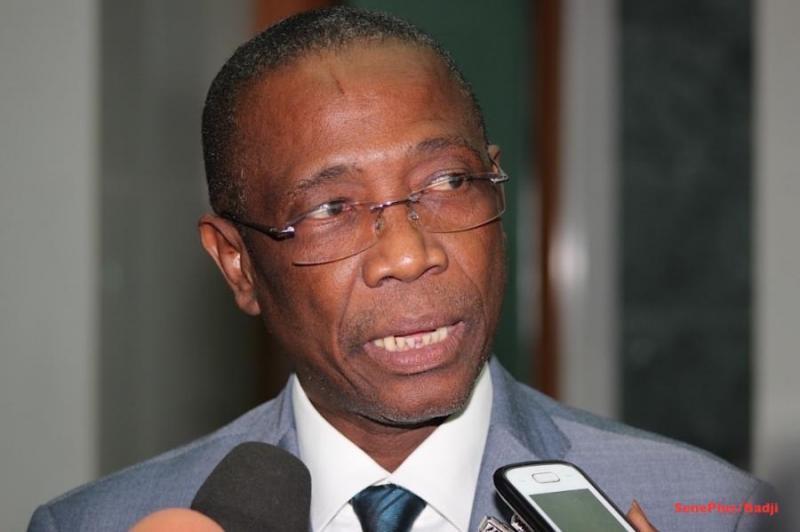 Limogé de son poste de chargé de Com’: El Hadji Kassé reste à la Présidence