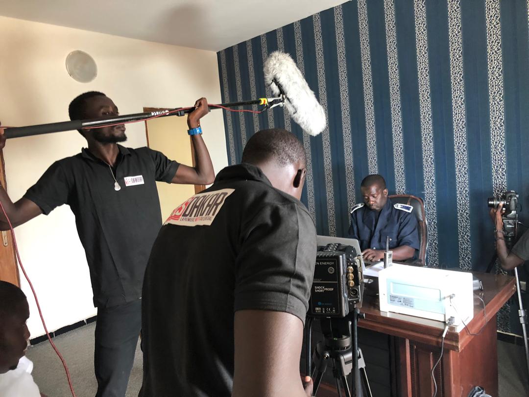 PHOTOS - Que préparent Per Bu Xaar et les acteurs de Rirou tribunal? PHOTOS - Que préparent Per Bu Xaar et les acteurs de Rirou tribunal?