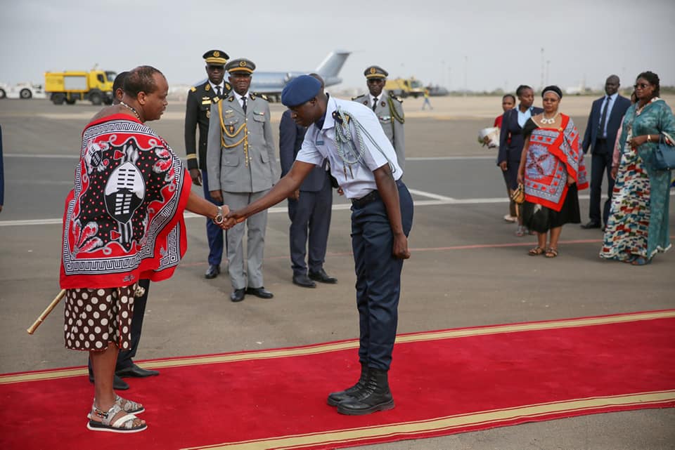 PHOTOS-Arrivée de Sa Majesté Mswati III au Sénégal