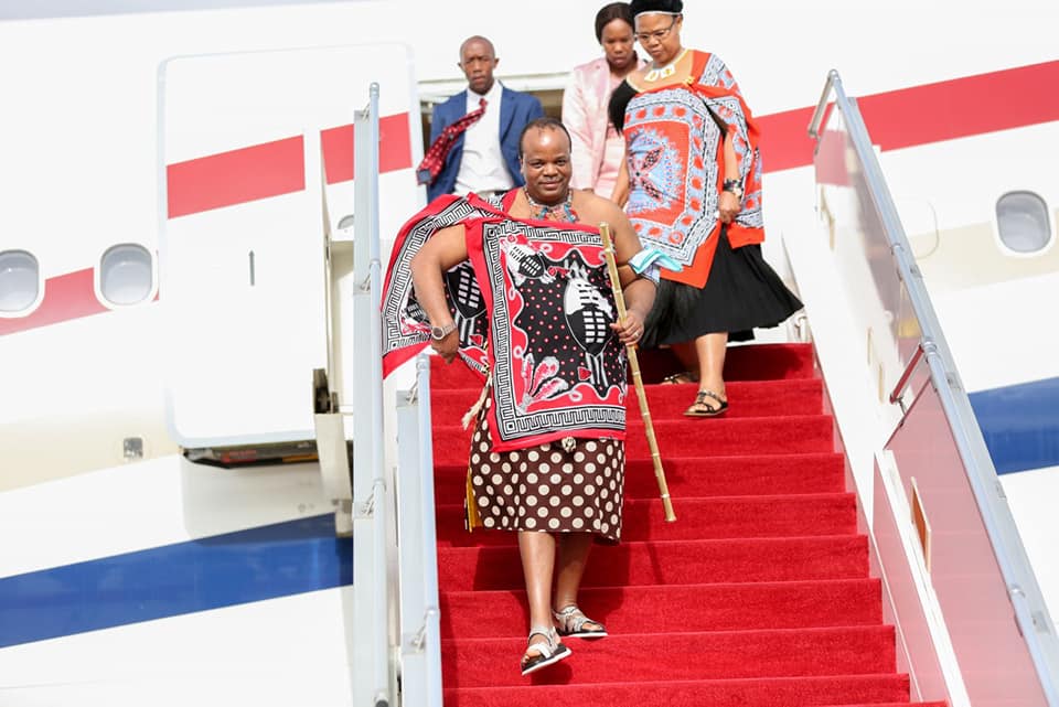 PHOTOS-Arrivée de Sa Majesté Mswati III au Sénégal