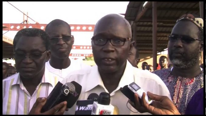Grave révélation de Gora Khouma: « les douaniers laissent passer les frontières, toute voiture qui paie 25 000 FCFA »