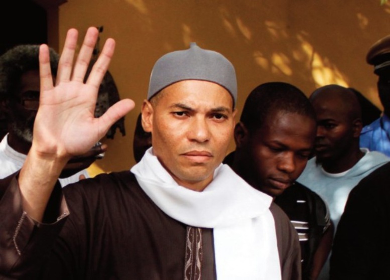 Décès d’Ousmane Tanor Dieng - Karim Wade sur Ousmane Tanor Dieng : « Je garderai de lui le souvenir d’un homme courtois, humble, mais intransigeant dans la défense de ses convictions socialistes »