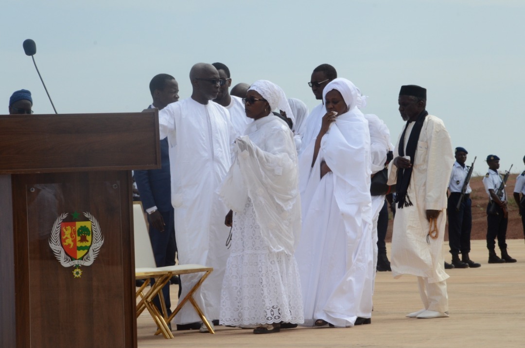 PHOTOS - AIDB: Les images de l'arrivée de la dépouille d'Ousmane Tanor Dieng