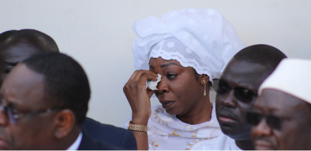 Aby Ndour : « C’est grâce à Tanor que j’ai pu me recueillir sur le mausolée du Prophète (PSL) »