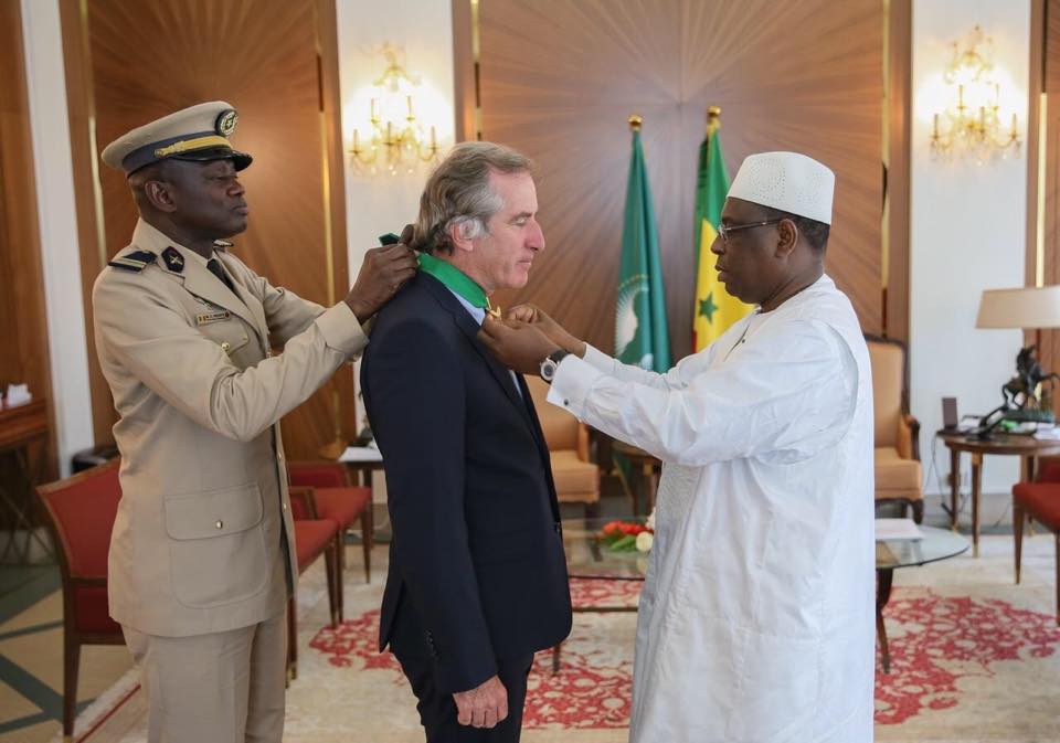 PHOTOS - Diplomatie: S. E Christophe Bigot fait ses adieux à Macky Sall qui l’élève au rang de Commandeur...