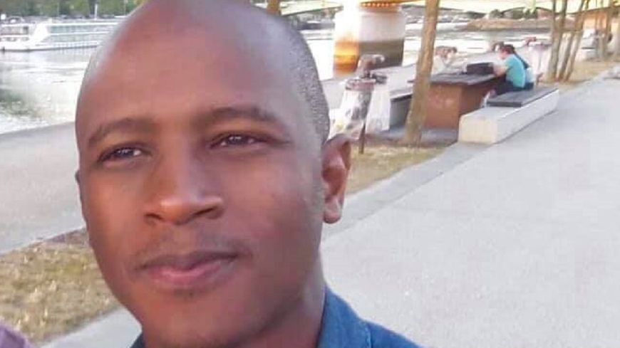 Meurtre de Mamoudou Barry en France: le suspect transféré dans un hôpital psychiatrique, sa garde-à-vue suspendue