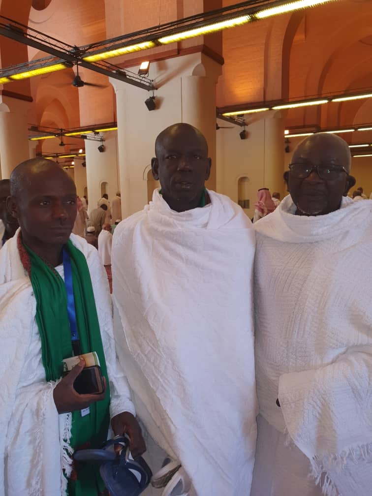 PHOTOS: Wilane s'offre un selfie devant la Kaaba