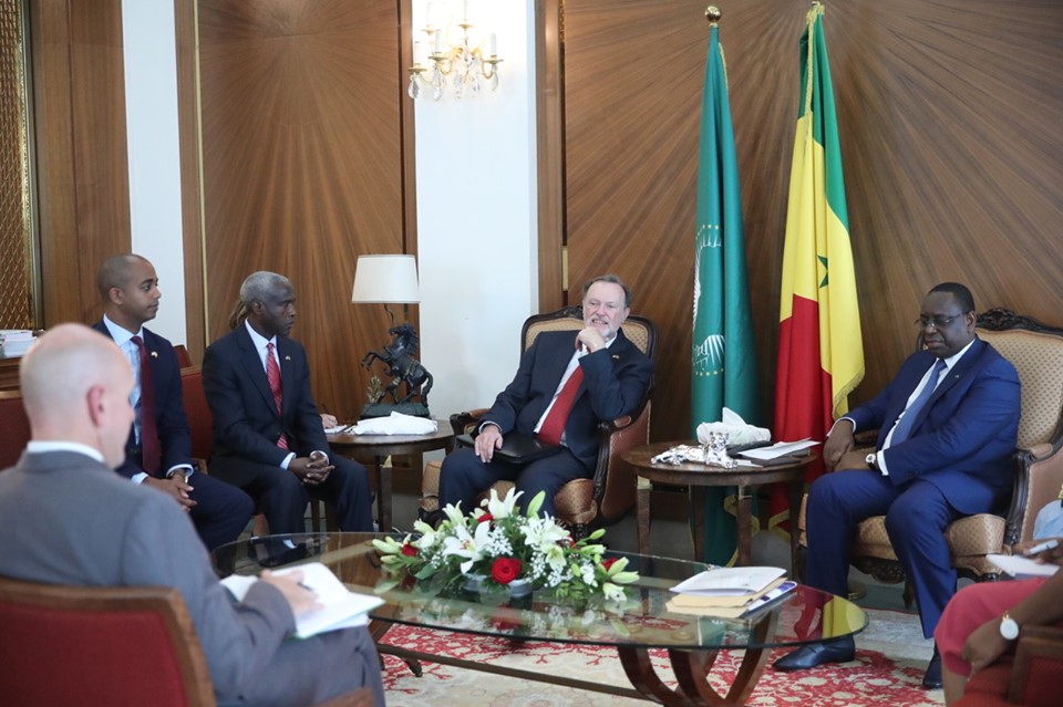 Audiences: Macky Sall reçoit  le « Monsieur Afrique » de Donald Trump...