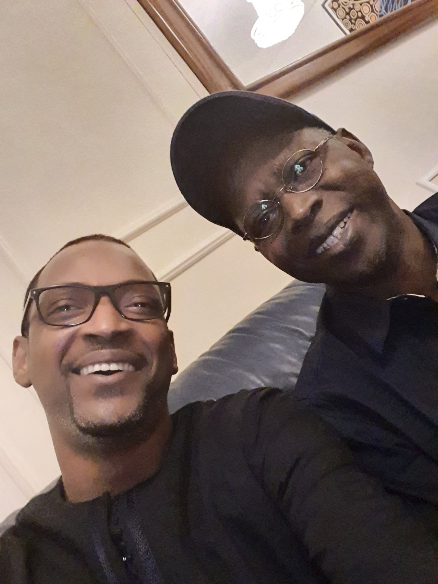 Boun Abdallah Dionne réapparaît souriant Boun Abdallah Dionne réapparaît souriant