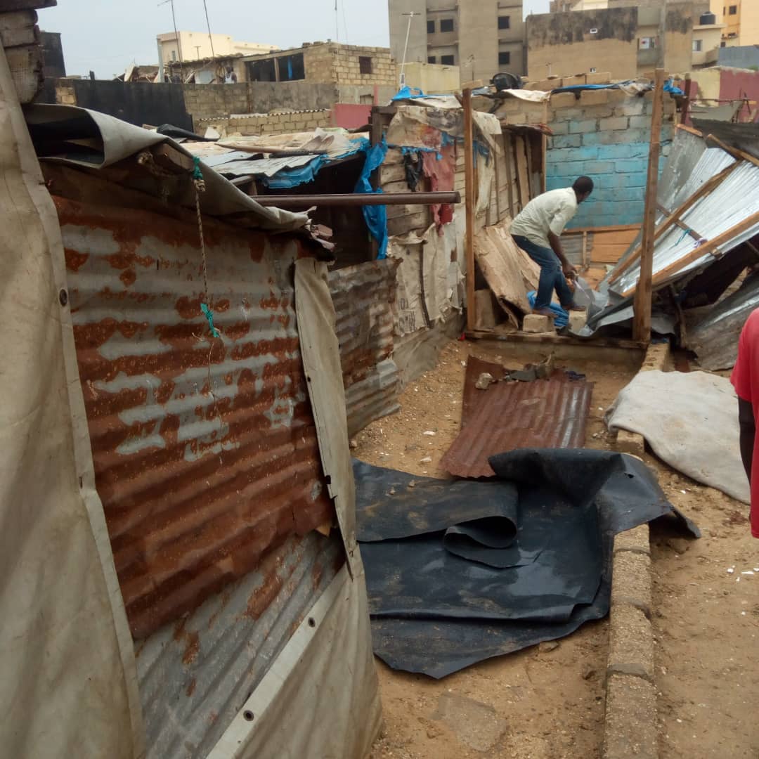 Photos : Destruction d’un ghetto à Dalifort