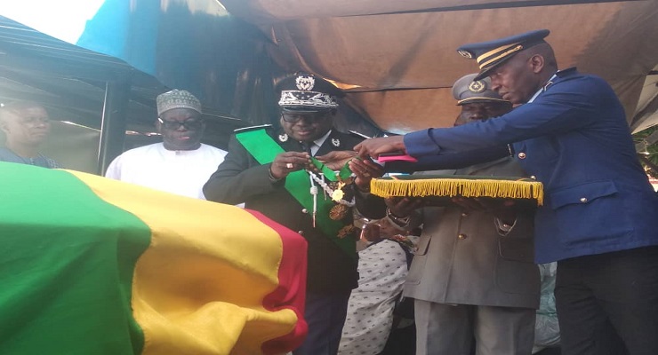 Levée du corps : Dansokho élevé, à titre posthume, au rang de Commandeur de l’ordre national du Lion