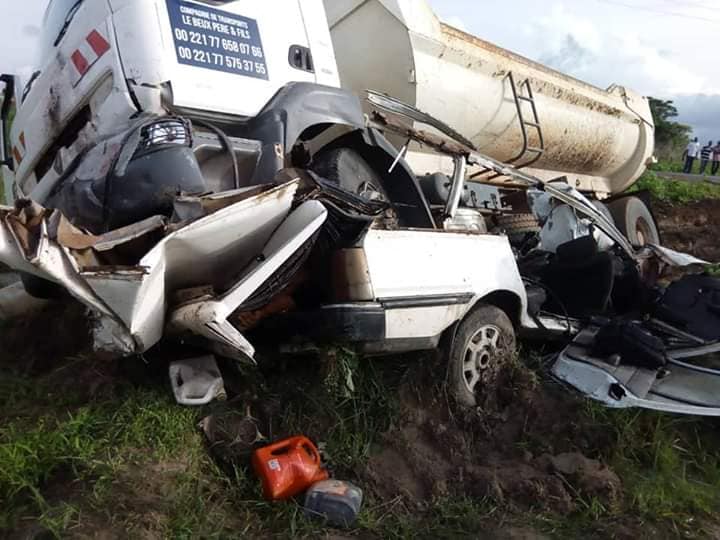 EN IMAGES:  tragique accident survenu aujourdhui à Oussouye (Âmes sensibles s’abstenir)