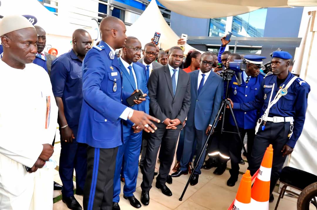 CARAMBOLAGE DANS LE CORTÈGE DU MINISTRE DES TRANSPORTS : Les internautes se lâchent sur Oumar Youm et le mettent devant ses responsabilités