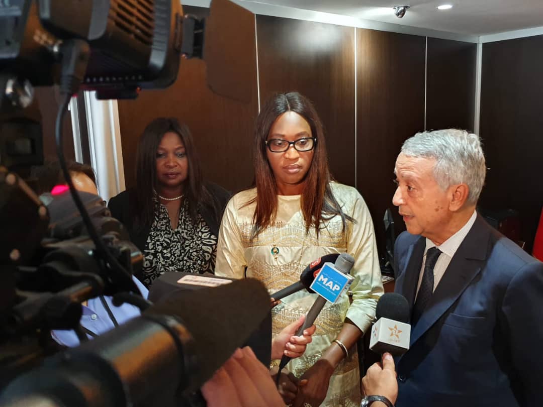 Visite officielle de Mme le Ministre de la Microfinance et de l’Economie sociale et solidaire au Maroc : Zahra Iyane Thiam et son homologue Marocain s’engagent pour promouvoir le développement de l’Economie sociale et solidaire. (IMAGES) Visite officielle de Mme le Ministre de la Microfinance et de l’Economie sociale et solidaire au Maroc : Zahra Iyane Thiam et son homologue Marocain s’engagent pour promouvoir le développement de l’Economie sociale et solidaire. (IMAGES)
