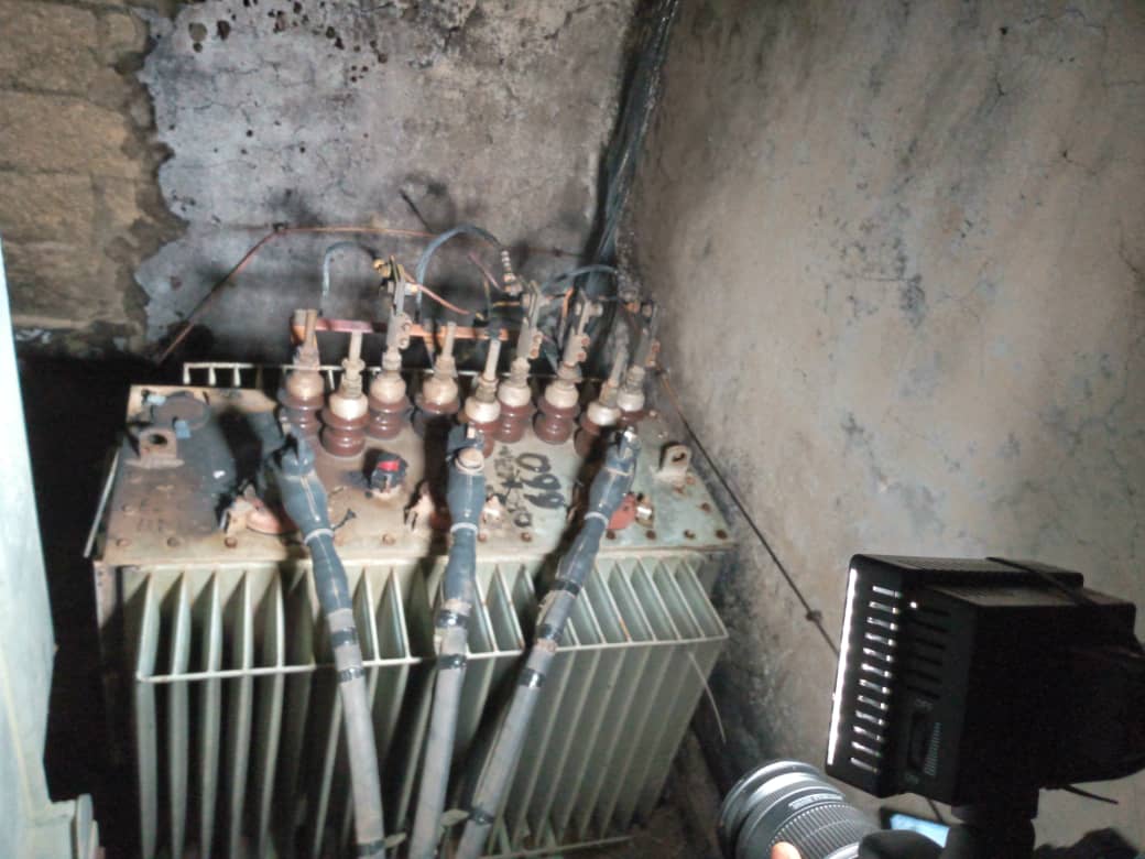 Kaolack: Un transformateur de la Senelec prend feu et crée une coupure générale
