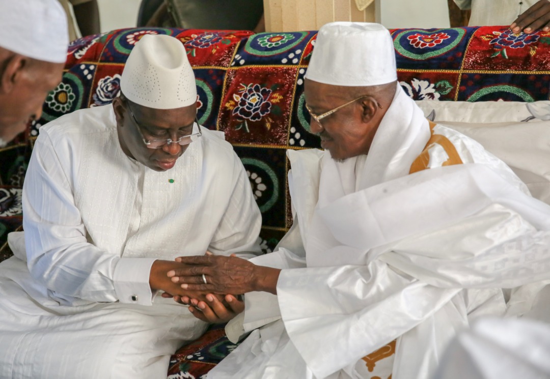 PHOTOS-Visite du Président Macky Sall chez le Khalife de Médina Gounass