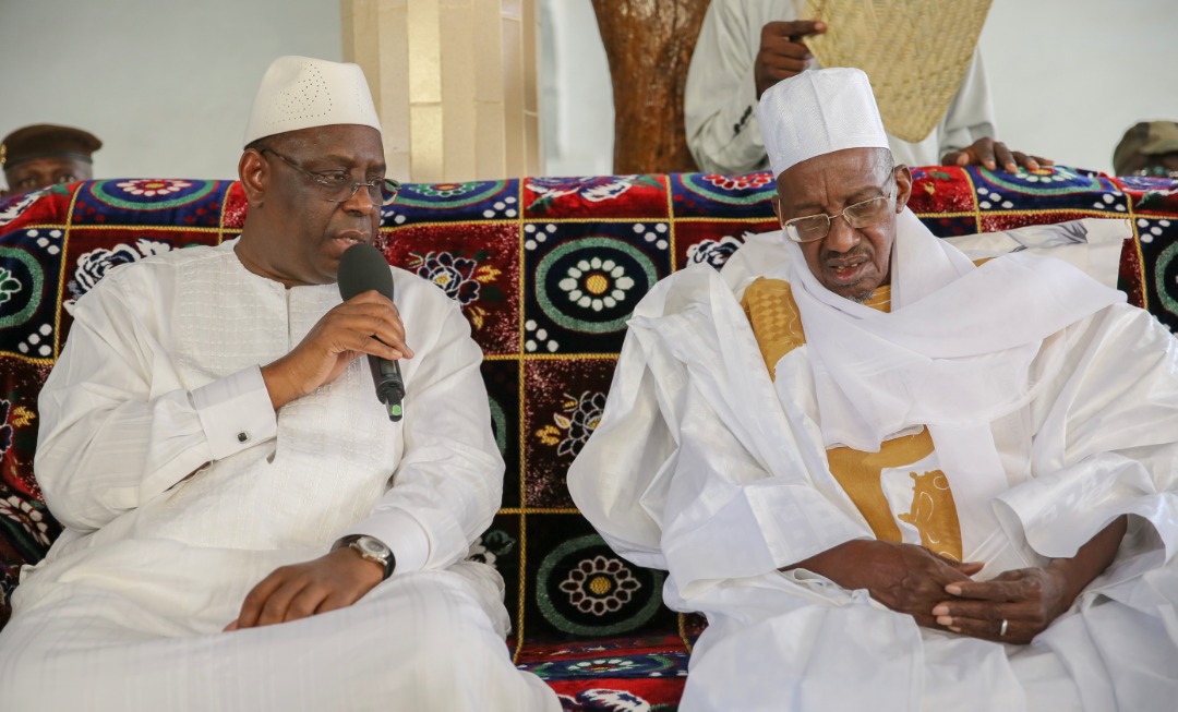 PHOTOS-Visite du Président Macky Sall chez le Khalife de Médina Gounass