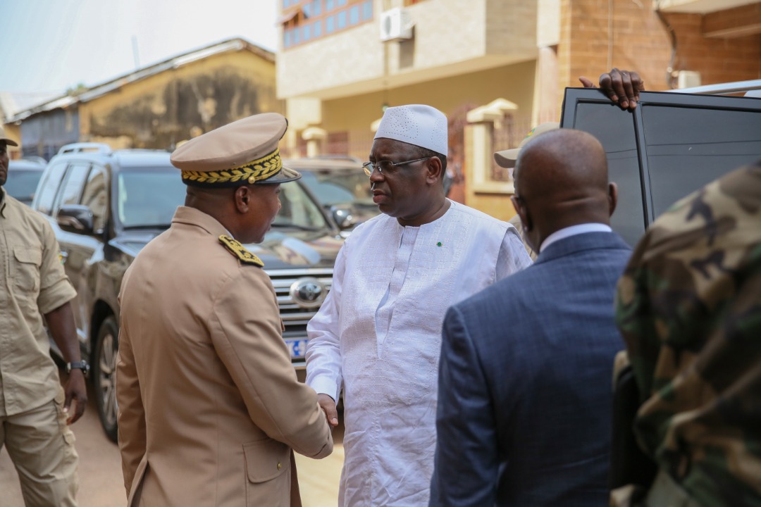 PHOTOS-Visite du Président Macky Sall chez le Khalife de Médina Gounass