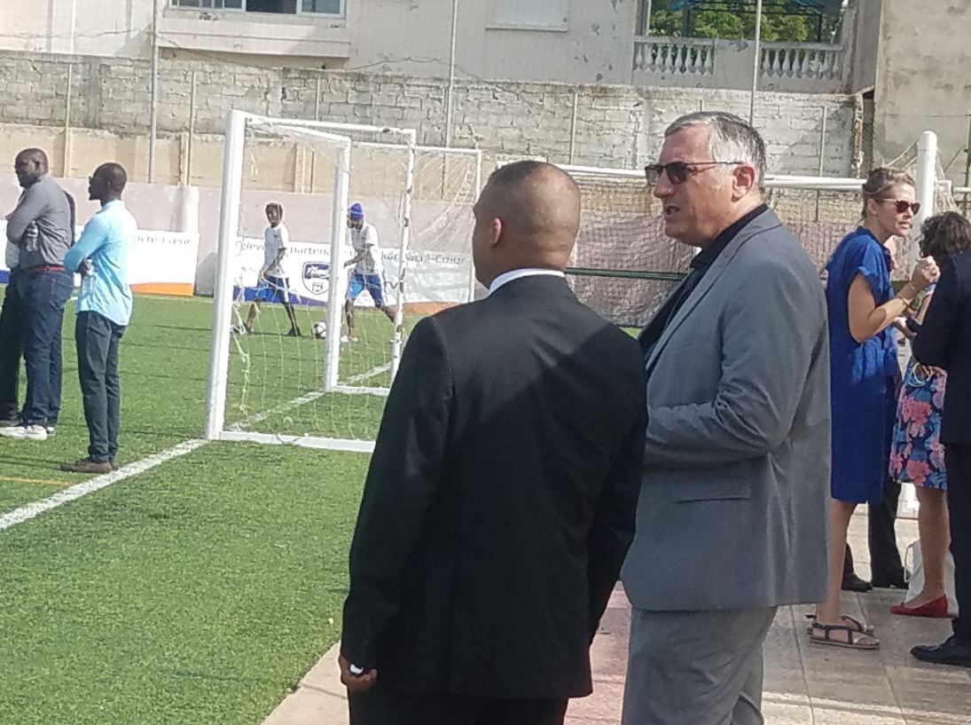 PHOTOS - Visite de Mme Roxana MARACINEANU, Ministre des Sports à Dakar Sacré-Cœur (DSC) accompagnée par le Président de Paris 2024,Tony ESTANGUET, et du Directeur général de l’Agence Française de Développement, Rémy RIOUX