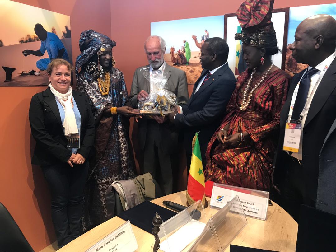 PHOTOS+VIDEO- Signature de protocole d'accord entre le Gouvernement du Sénégal et le syndicat des Entreprises du Tour Operating (SETO)