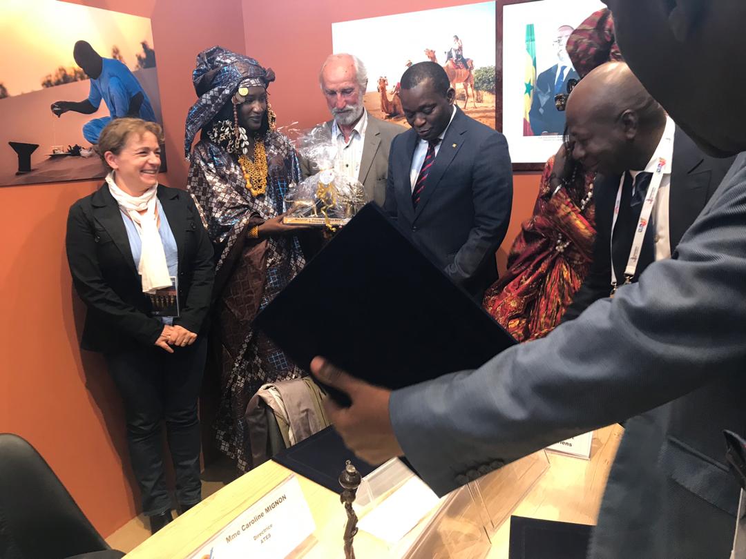 PHOTOS+VIDEO- Signature de protocole d'accord entre le Gouvernement du Sénégal et le syndicat des Entreprises du Tour Operating (SETO)