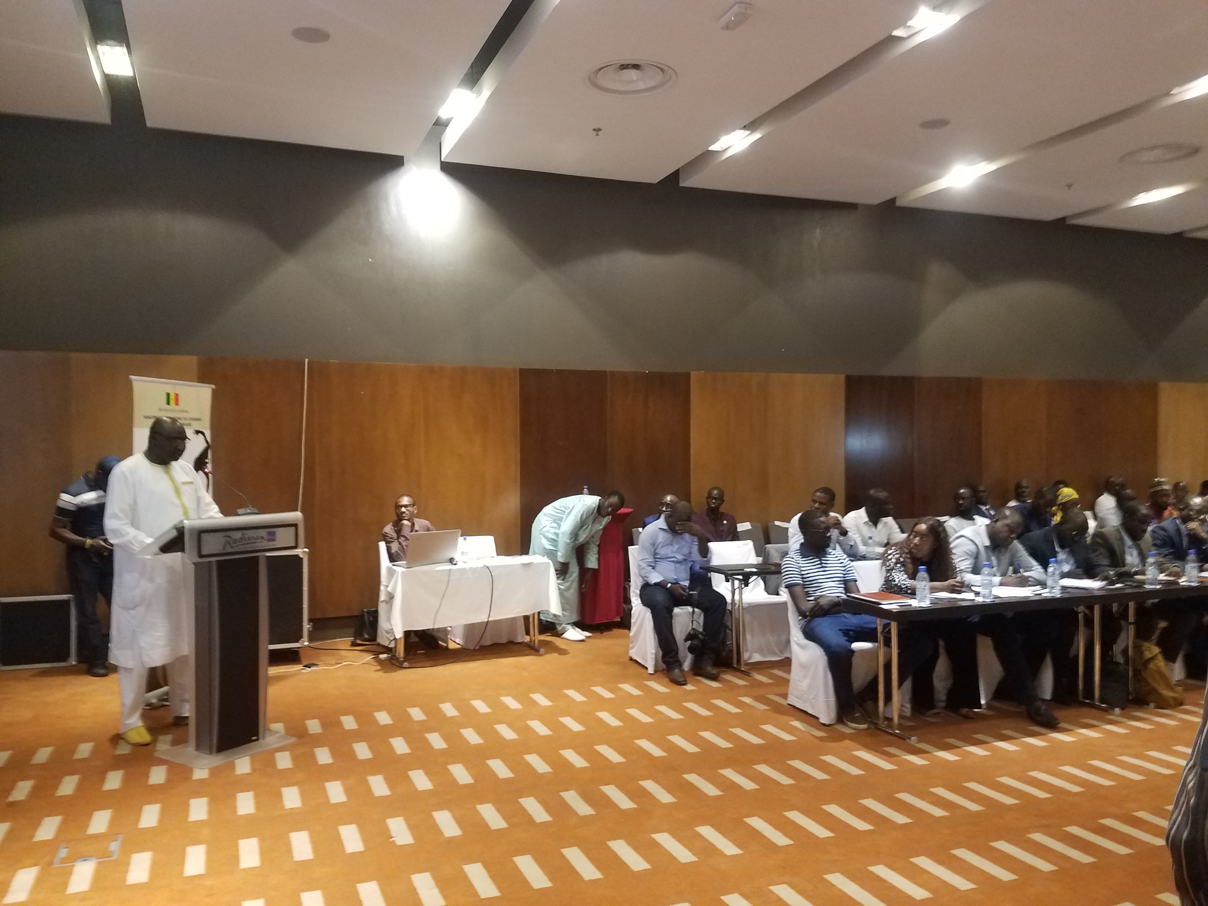 Atelier de restitution des travaux de commissions dans le cadre du projet de construction de 100 000 logements sociaux (PHOTOS) Atelier de restitution des travaux de commissions dans le cadre du projet de construction de 100 000 logements sociaux (PHOTOS)