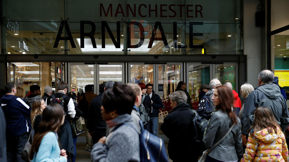 Manchester: Au moins cinq personnes poignardées dans un centre commercial