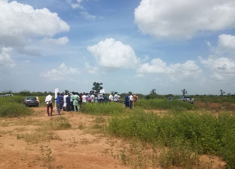 Lancement du projet de Construction des 100 000 logements sociaux – Revivez en images la visite de terrain du ministre Abdou Karim Fofana