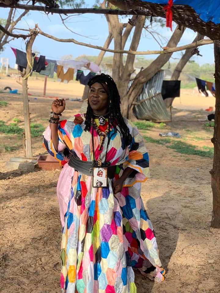 PHOTOS - Ndiolé Tall "Diamant Noir" dans la peau d’une "Yaye Fall"