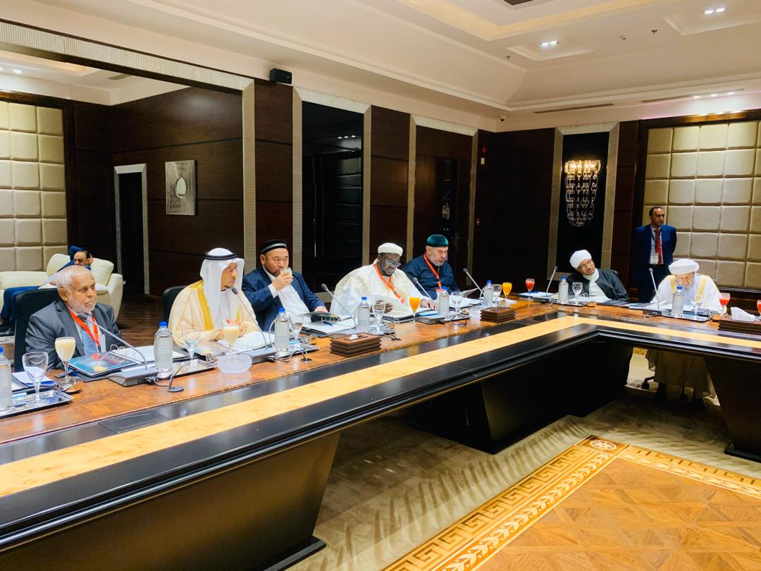 (Photos): Serigne Mansour Niass lors d'une conférence internationale (Photos): Serigne Mansour Niass lors d'une conférence internationale