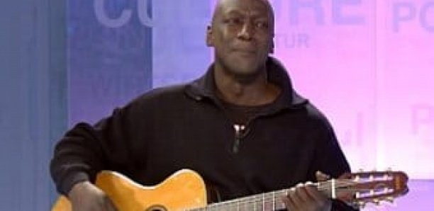 Le chanteur El Hadji Ndiaye expulsé de sa maison d'une valeur de 626 millions FCfa